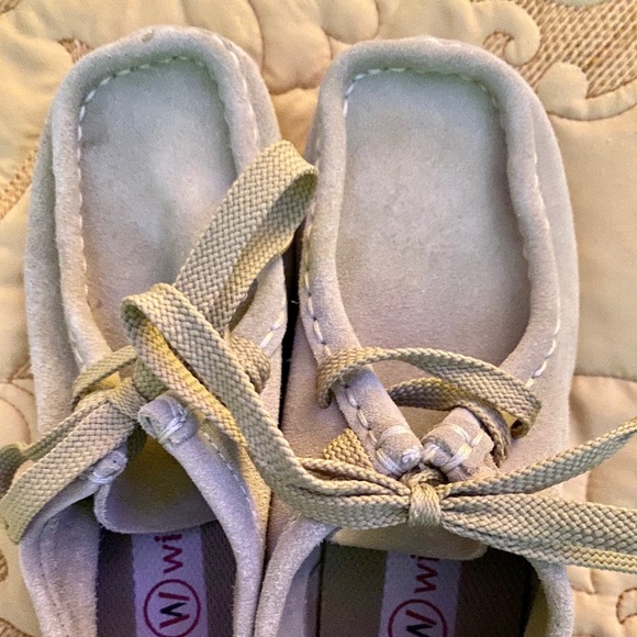 Moccasins - Picture 2 of 5